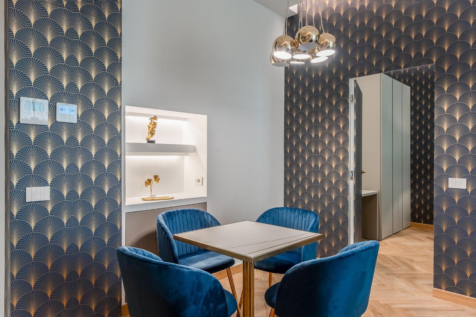 Luxury Apartment - Near Stazione Centrale Milan Bagian luar foto
